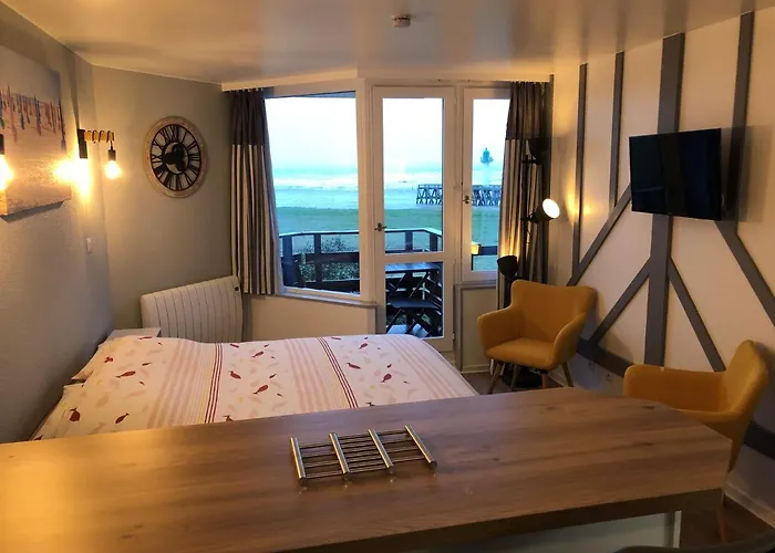 Au Petit Port De Deauville - Studio Avec Vue Mer